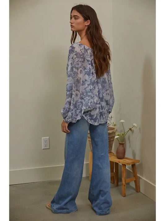 Woven Polyester Floral Print V-Neck Raglan Top