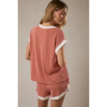Contrast Band Point Short Sleeve Knit Top and Shorts