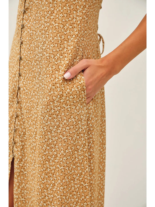 Vintage Ditsy Print Ruffled Midi Dress