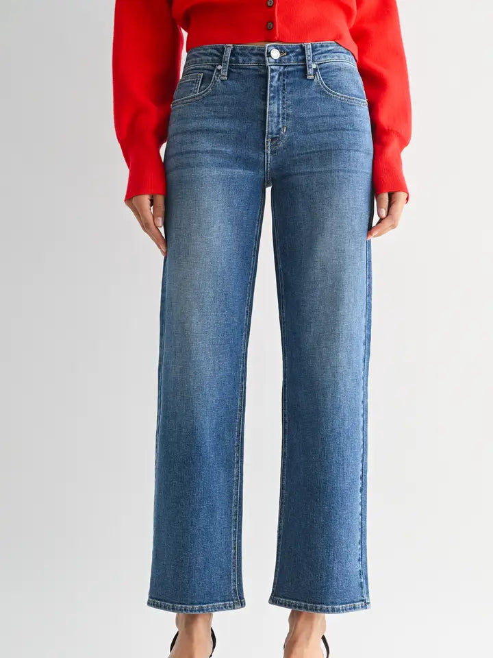 Med - Mid Rise Slim Wide Leg