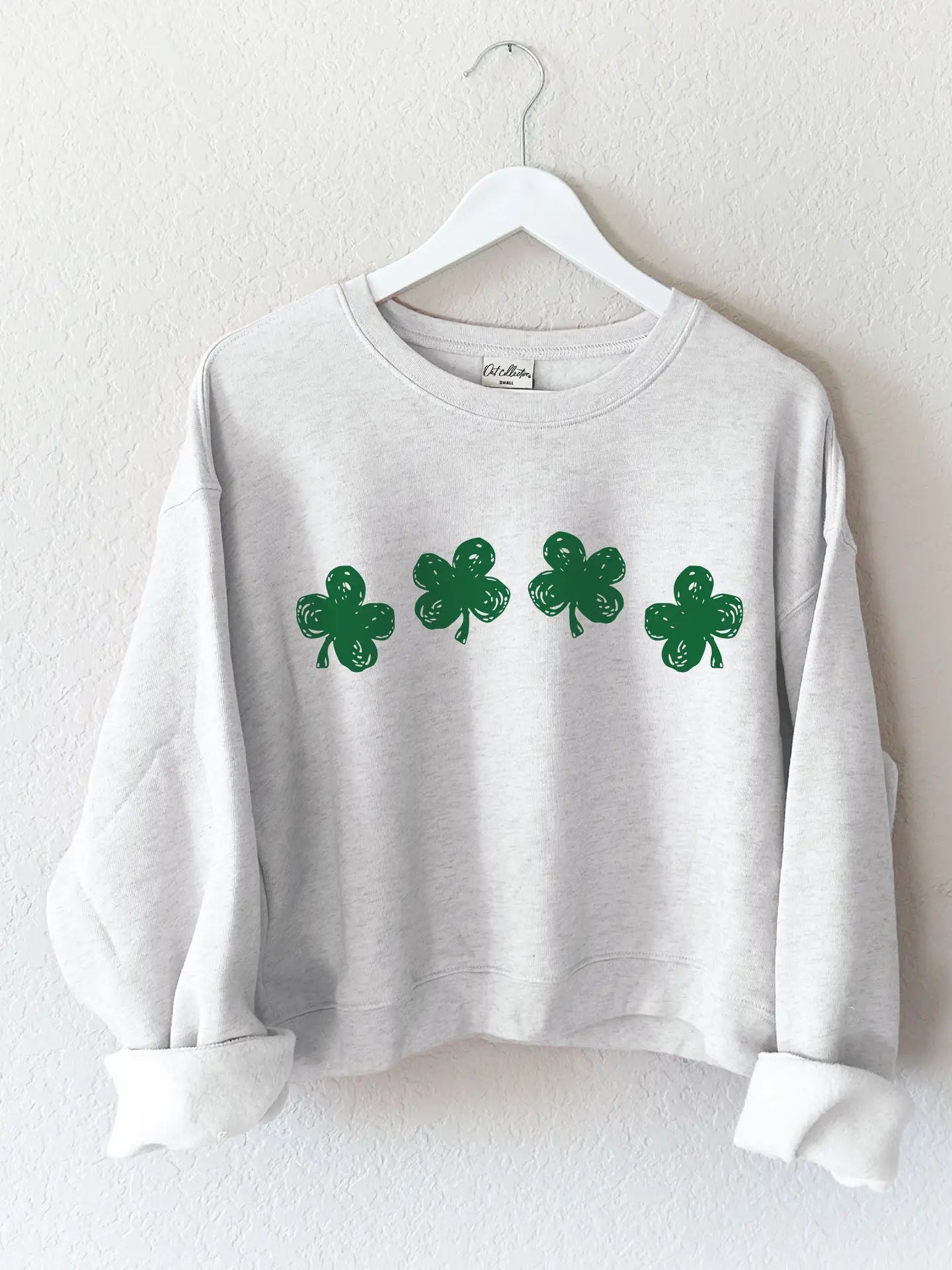 Clover Row Mid Graphic Sweatshirt