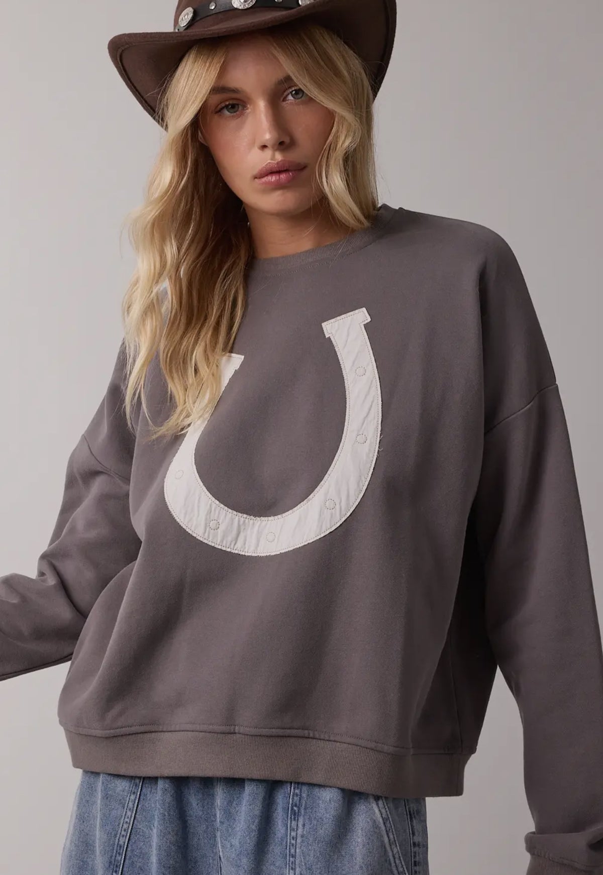 Horseshoe sweatshirt