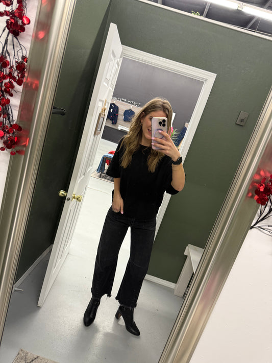 🖤The Everyday Texture Tee