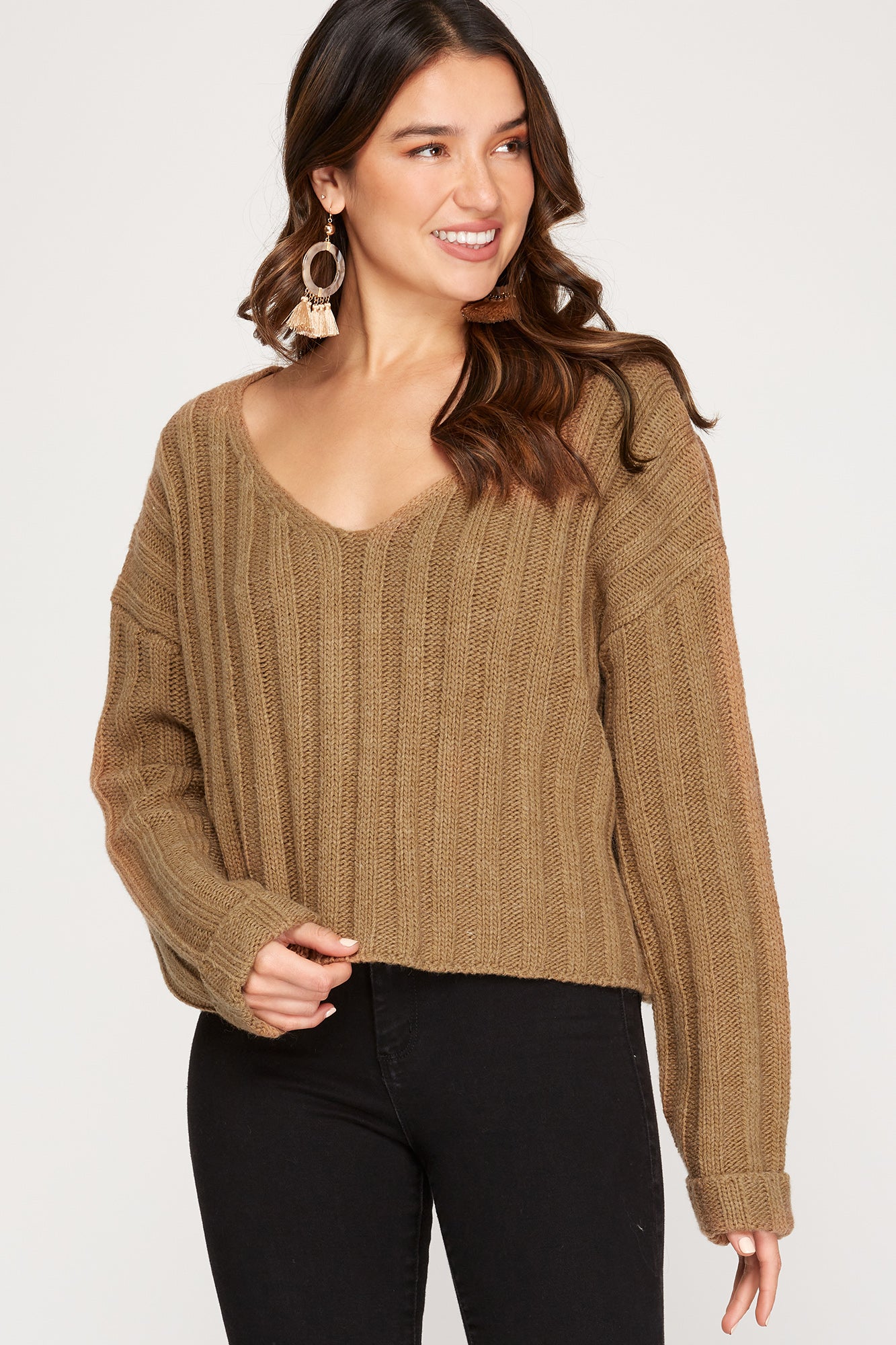 Long Sleeve V-Neck Sweater Top!