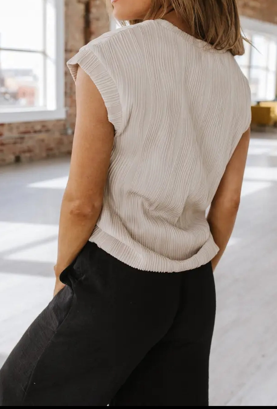 Tony Textured Cap Sleeve Top