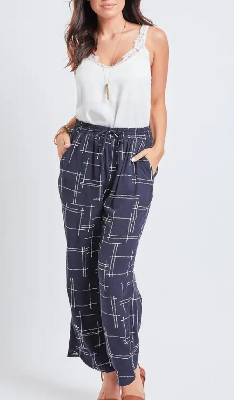 Missy Pull-On Stove Pipe Pant with Tulip Hem