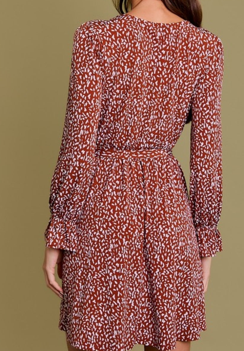 Long sleeve abstract dress