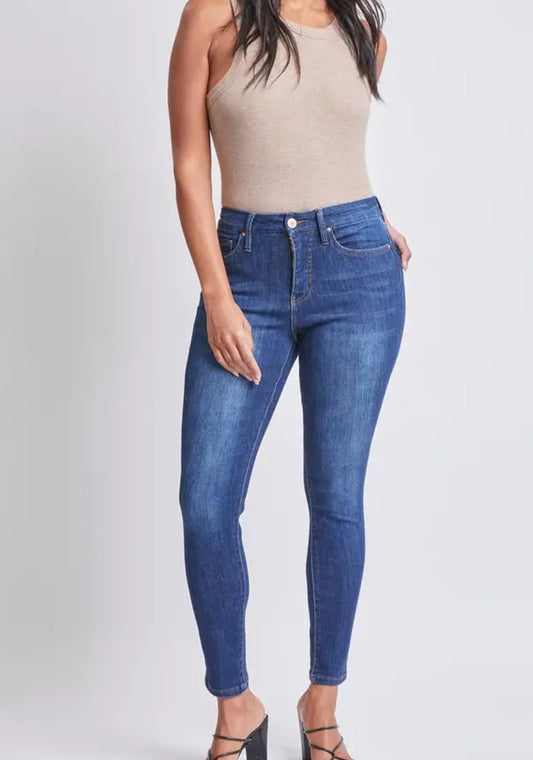 Missy Curvy High Rise Skinny Jean!
