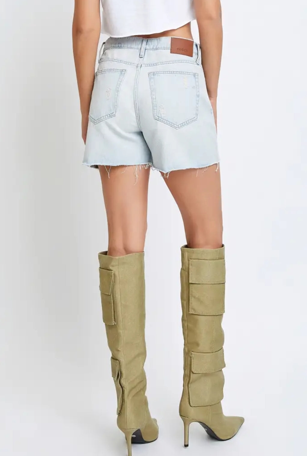 Light Wash Clean Classic 4" Inseam Baggy Shorts