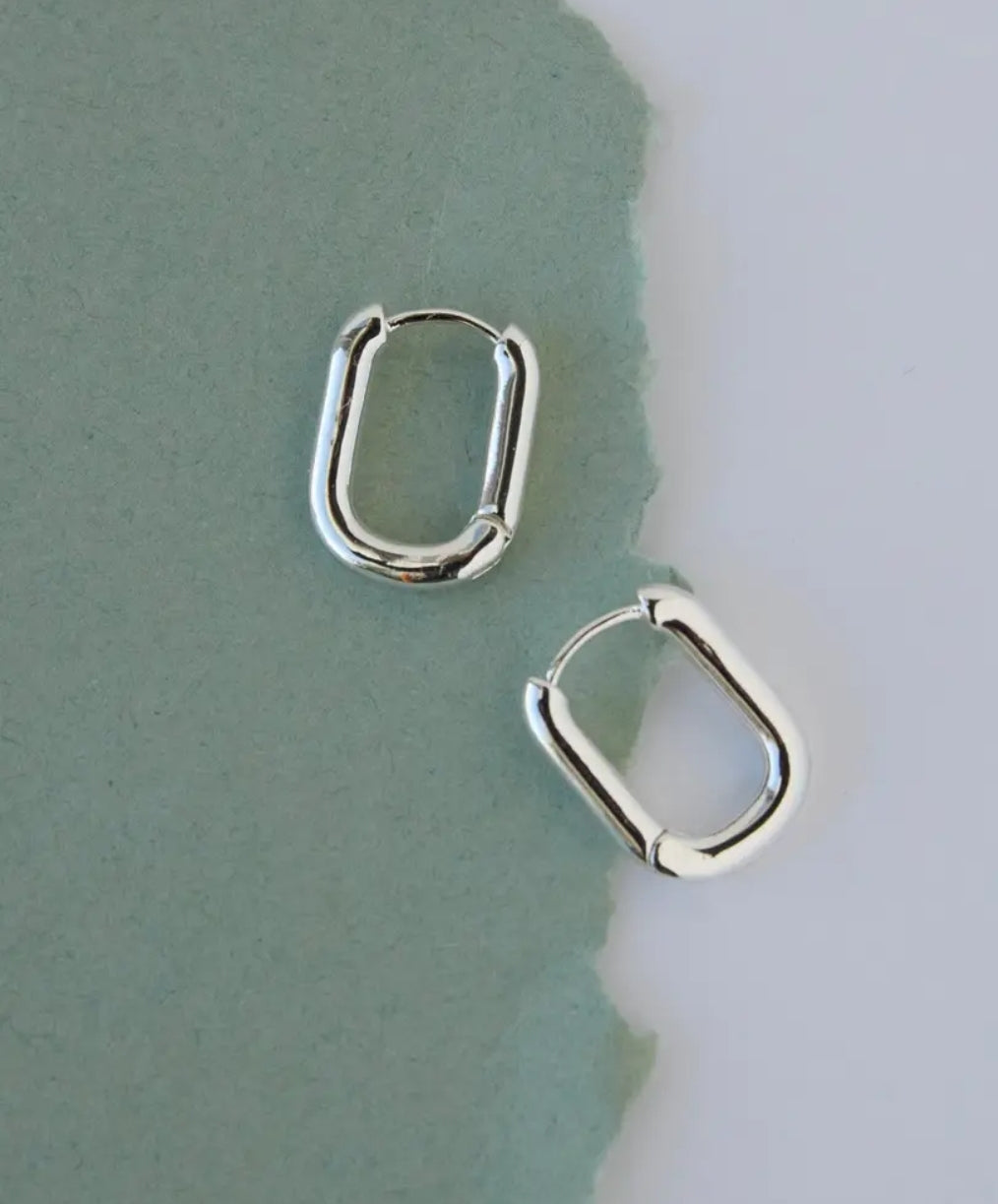 Silver Curved Huggie Hoop