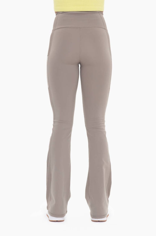 Green - Drawstring Waist Flared Hiking Leggings