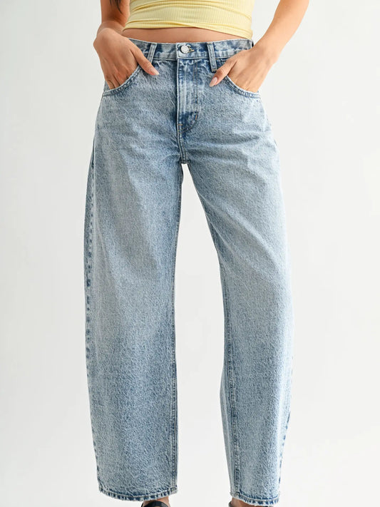Light - Barrel Jean