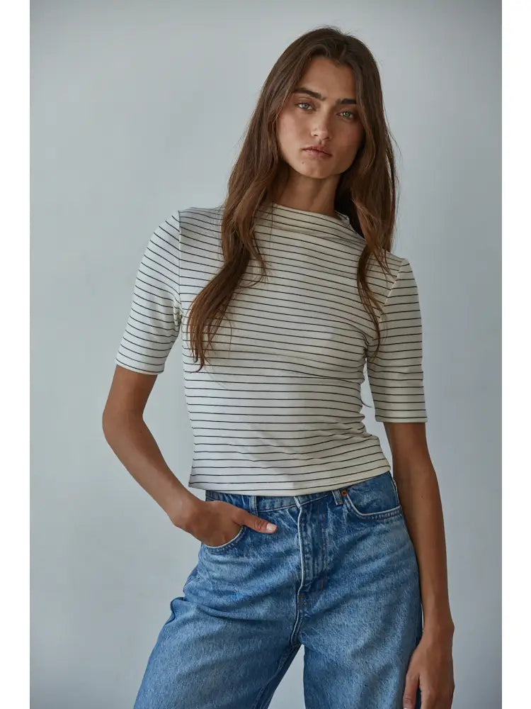 Knit Mock Neck Short Sleeve Top