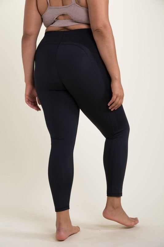 Curvy no front seam swoop leggings