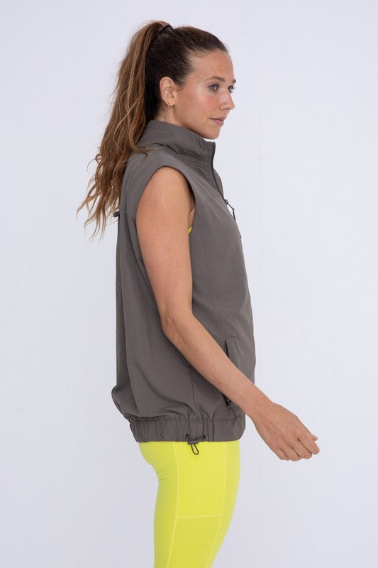 Oversized Bungee Active Vest