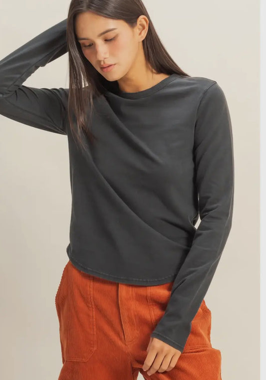 Long sleeve round hem top