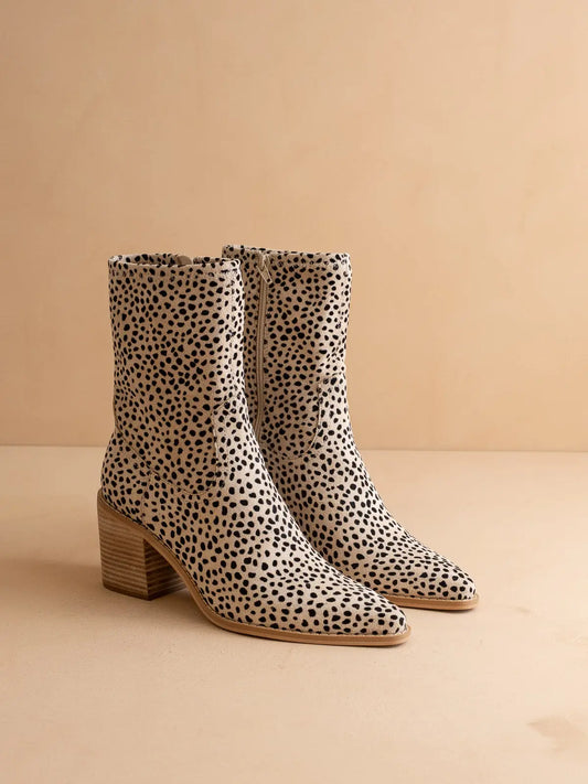 The Vienna | Cheetah Sleek Ankle Hugging Bootie