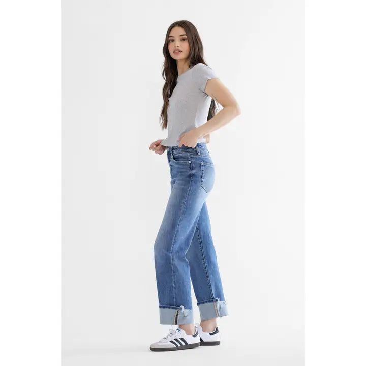 Super High Rise Relaxed Straight Cuffed Leg