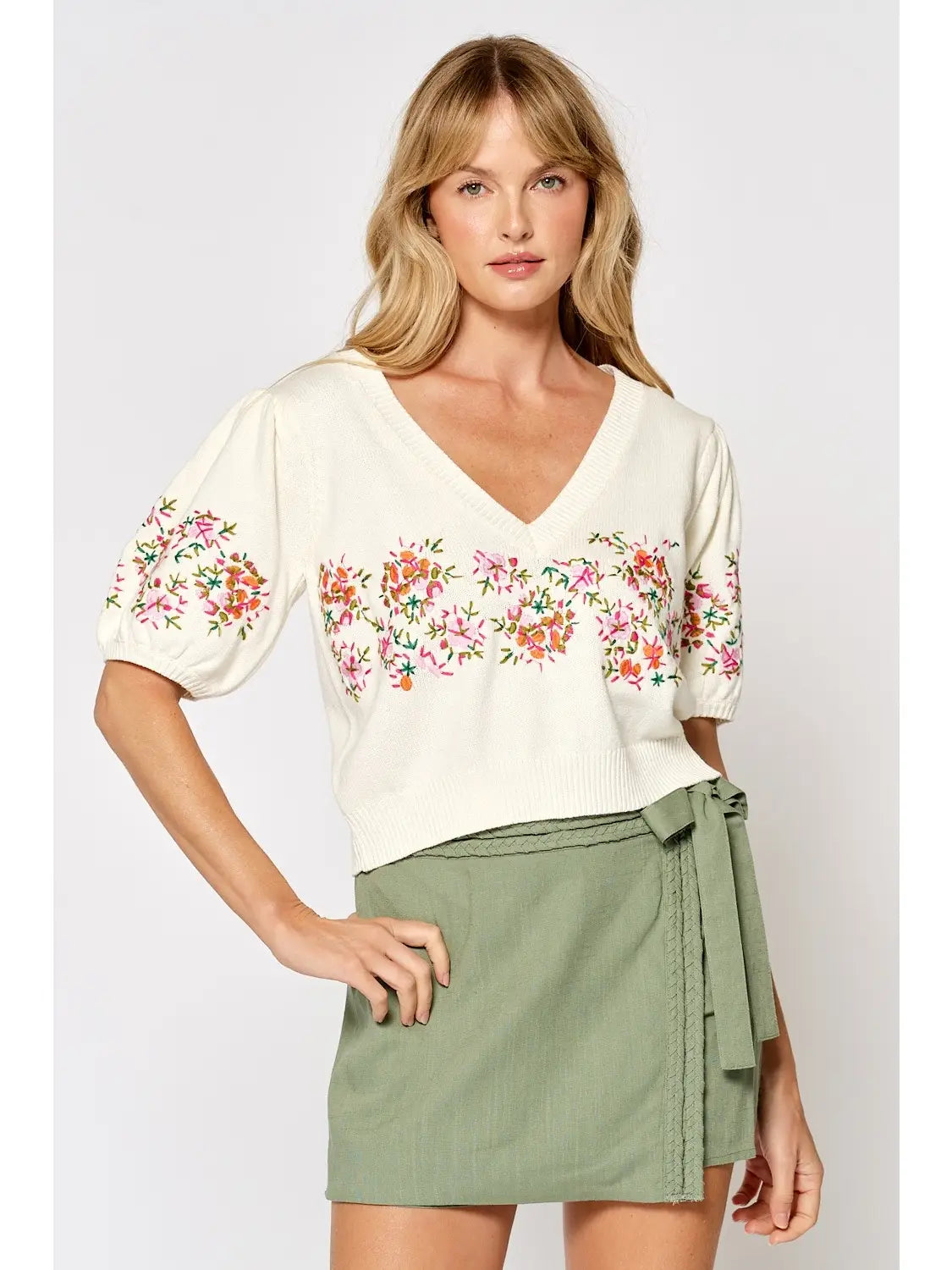 Floral Embroidered Short Puff Sleeve Sweater Top