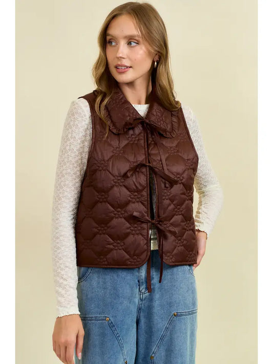 Ruffled Over Sized Collar Quilted Tiie Front Vest