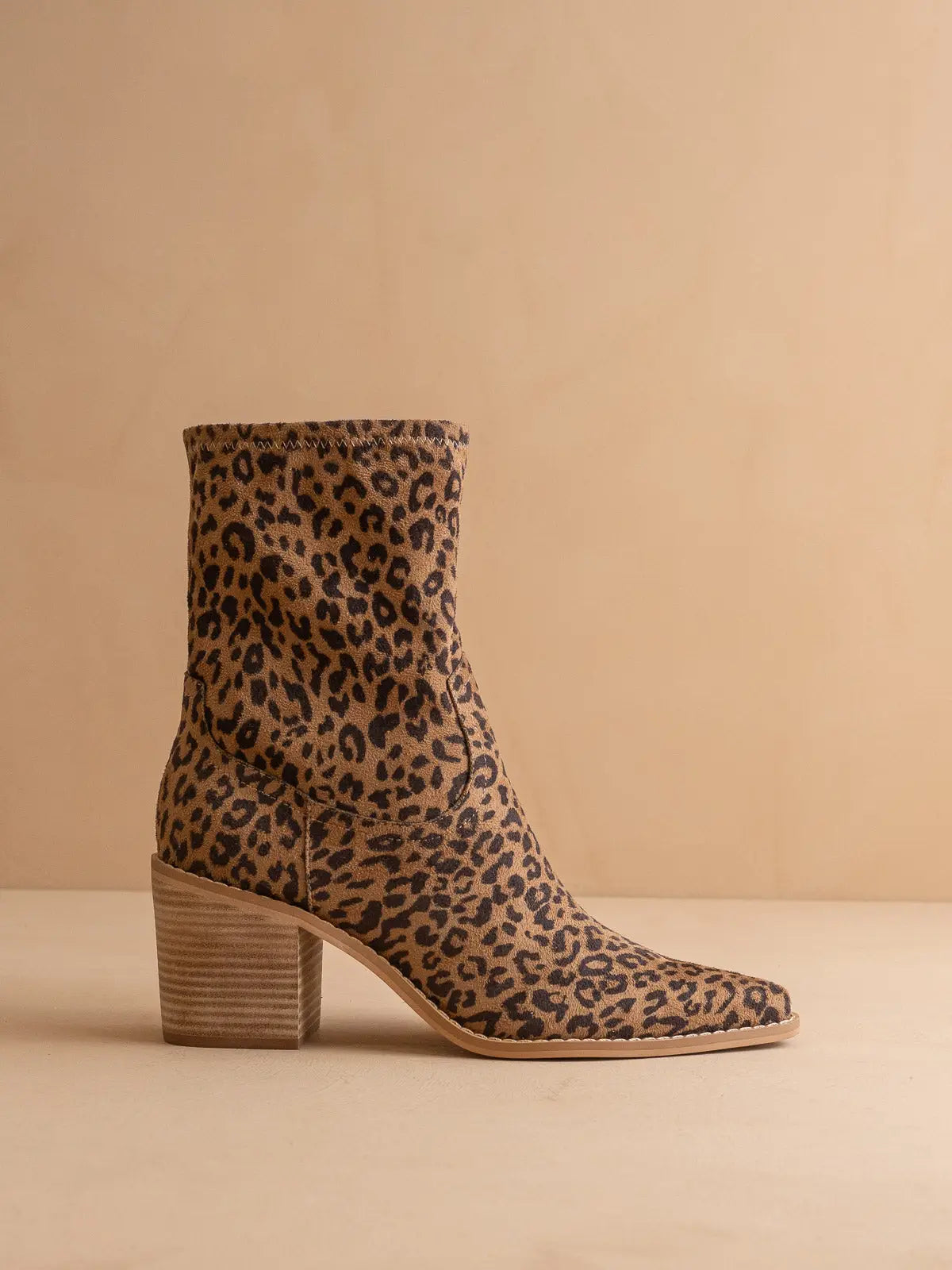 The Vienna | Leopard Sleek Ankle Hugging Fall Bootie