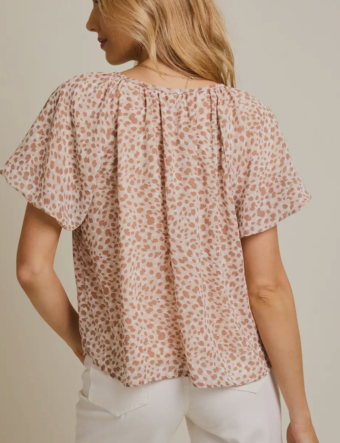 Notch neck puff sleeve top