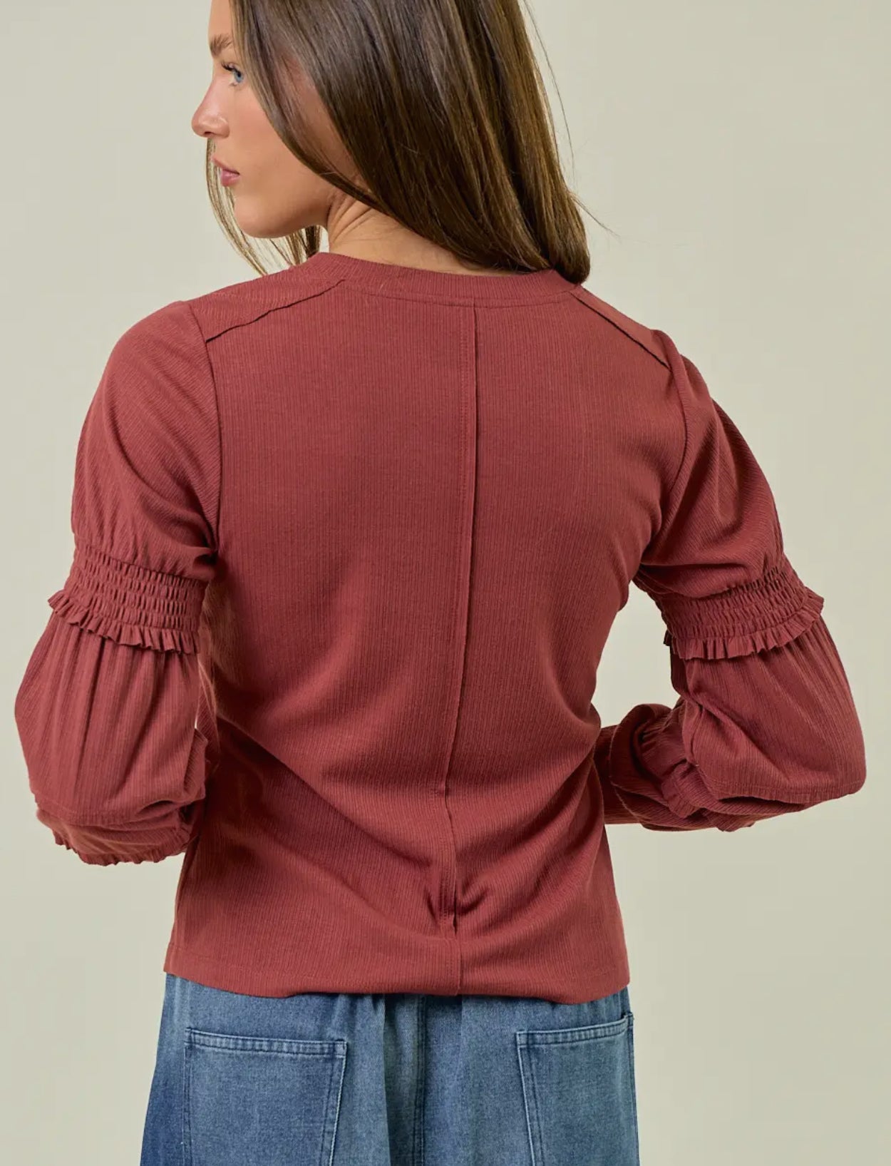 Round neck smocked sleeve top