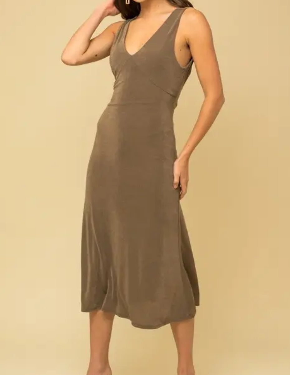 Sleeveless Back Cowl Neck Midi Dress