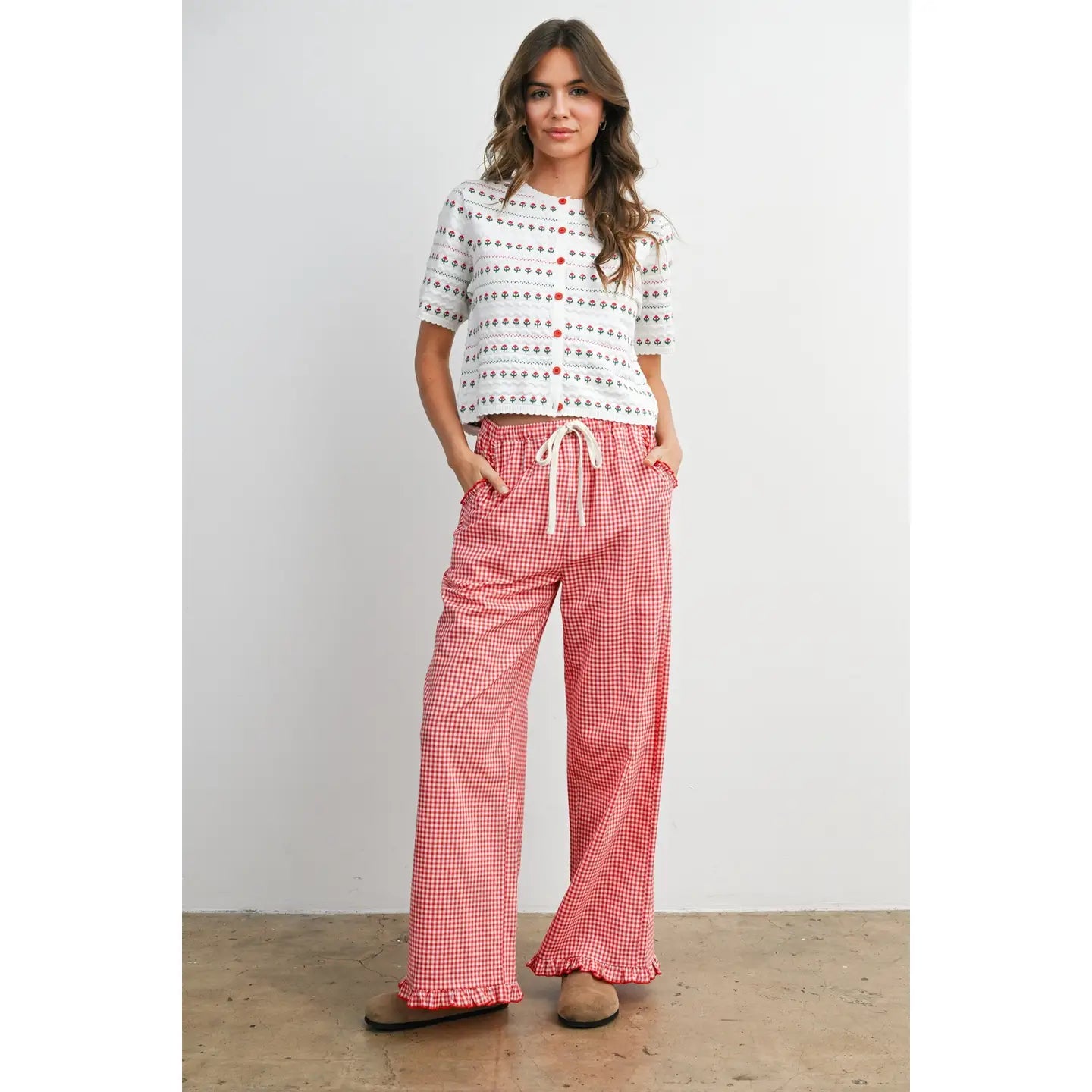 Women's Striped Ruffle Hem Cropped Pants