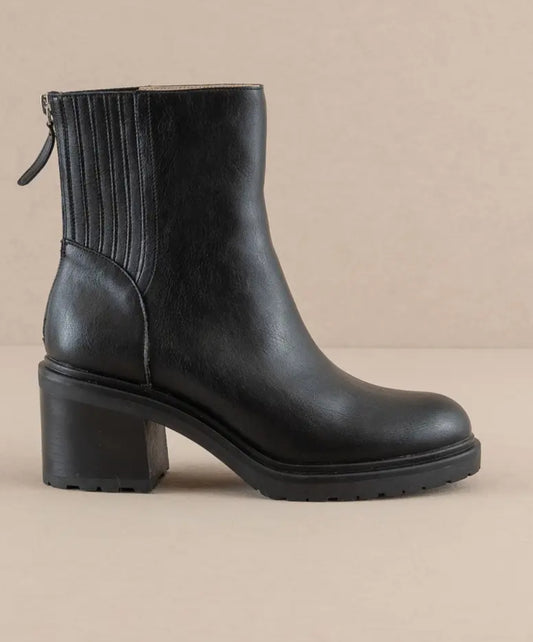 The Megan | Black Lug Chelsea Bootie