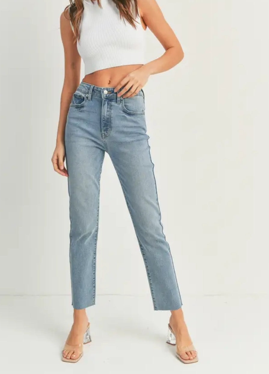 JP161 - Lt - Classic Straight