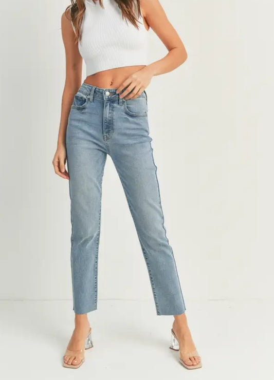 JP161 - Lt - Classic Straight