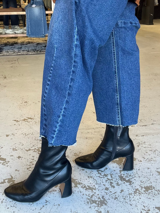Thiva Boot
