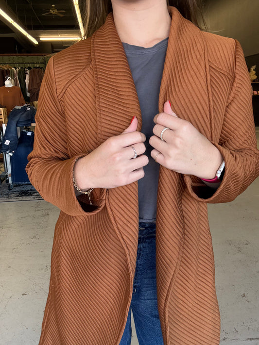 Skies Are Blue OPEN FRONT QUILTED JACKET - camel