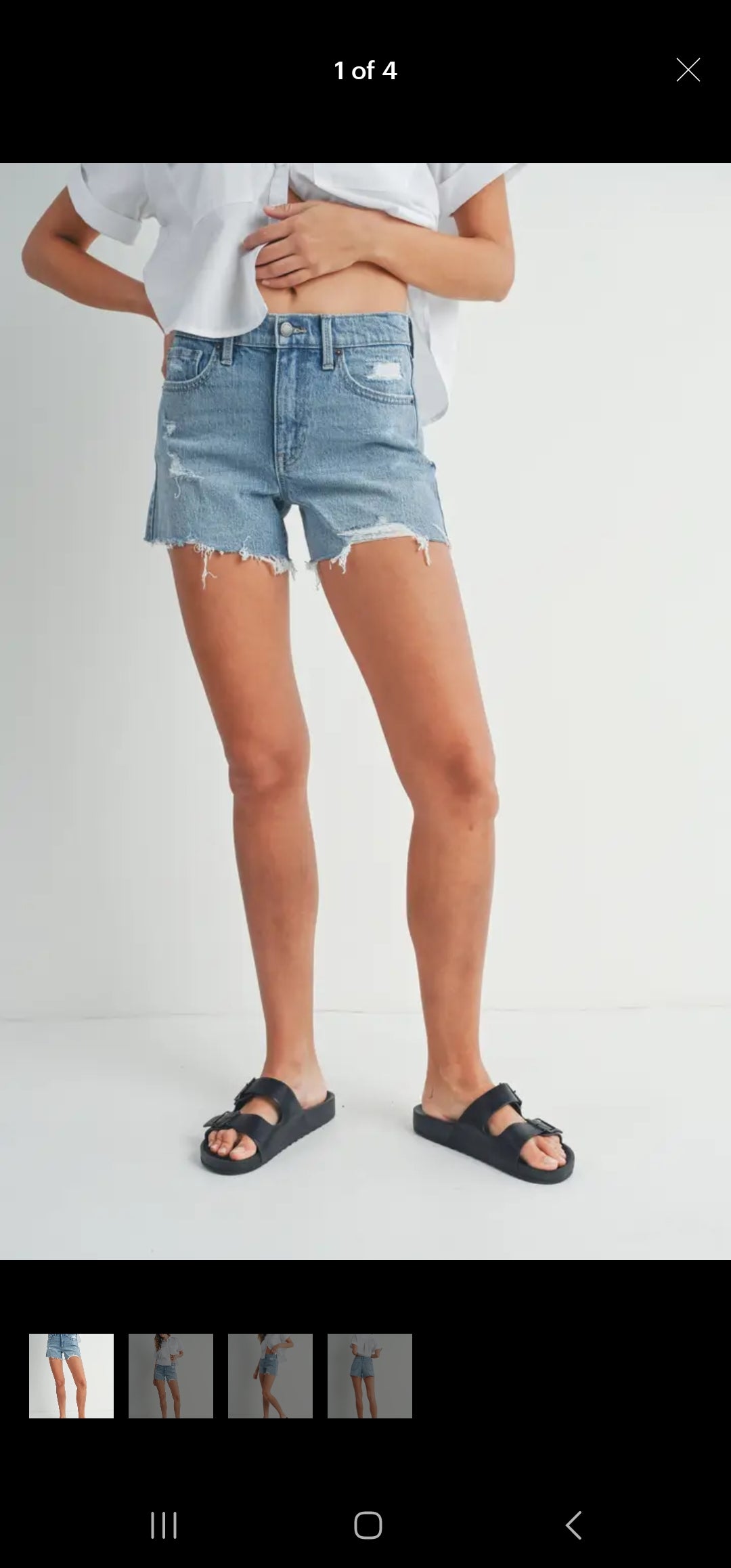 Slight Stretch Distressed Short