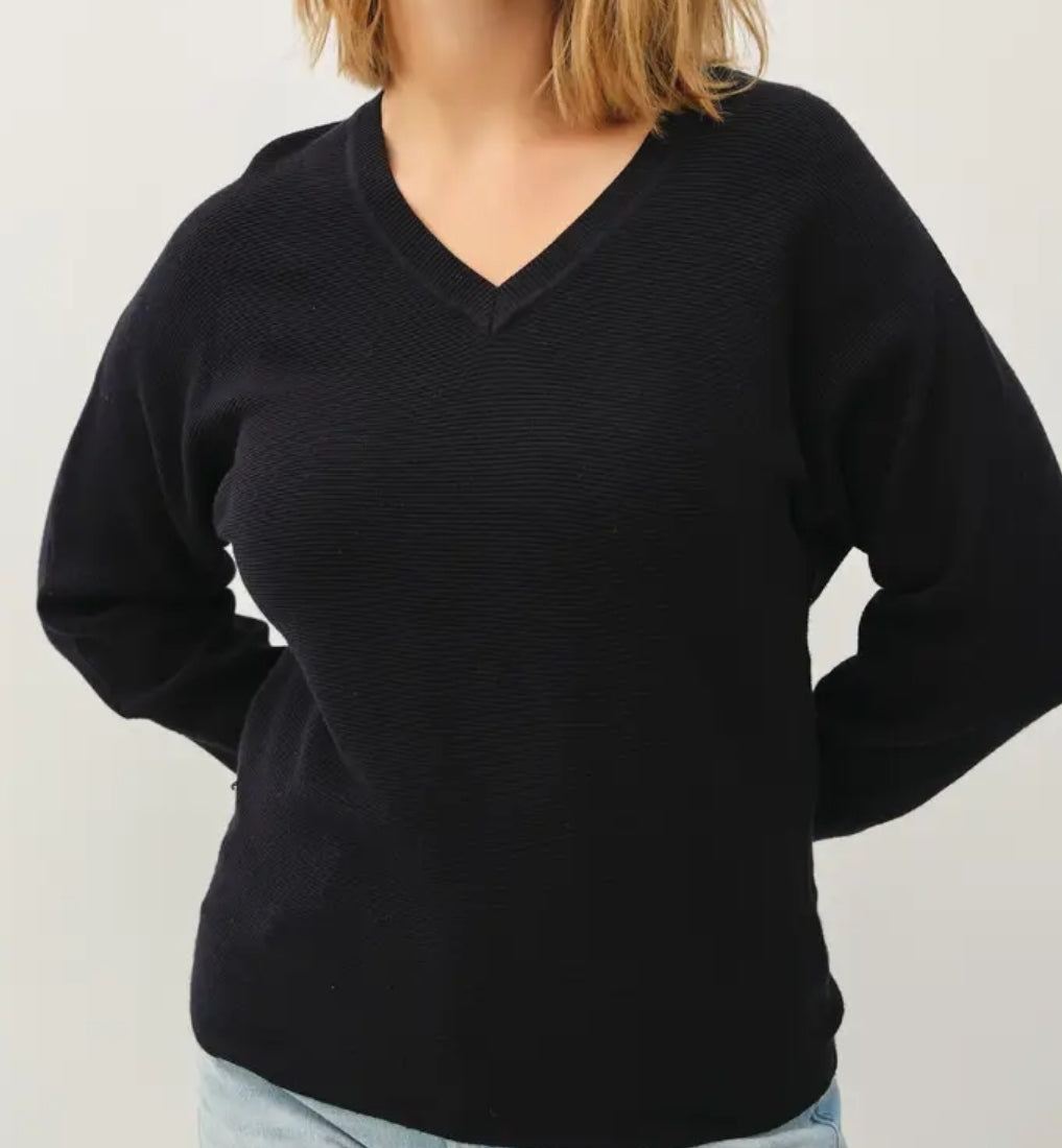 Plus Ribbed V-Neck Oversized Sweater