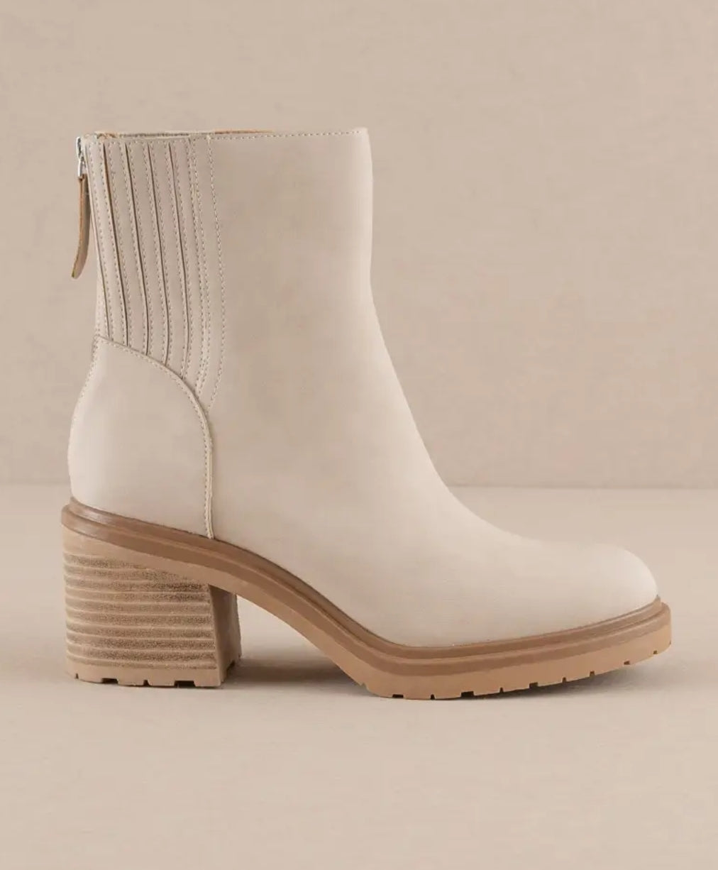 The Megan | Black Lug Chelsea Bootie