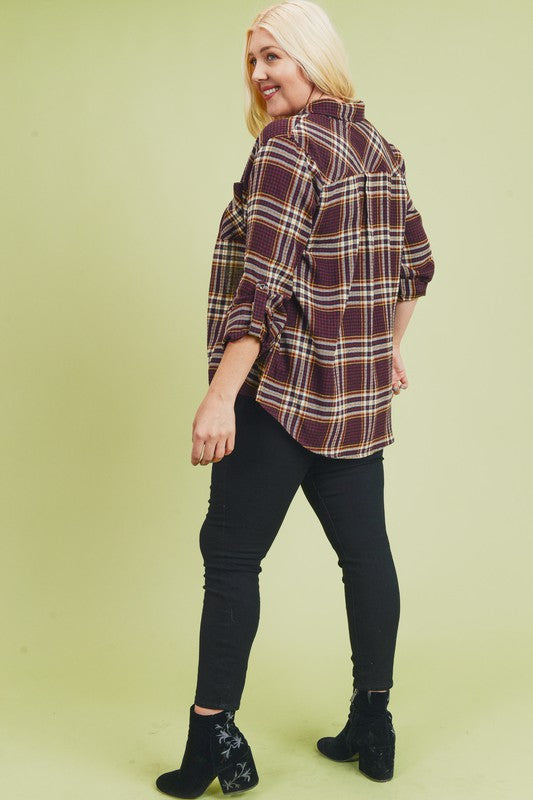 Plaid Shirt With Roll Up Sleeves In Curvy Style!