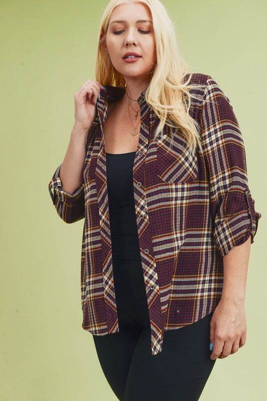 Plaid Shirt With Roll Up Sleeves In Curvy Style!