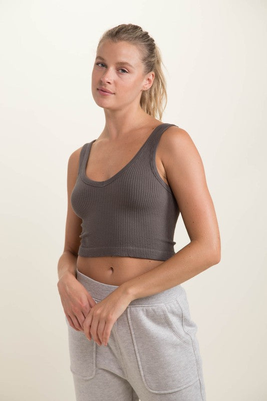 Ribbed Seamless Cropped Tank Top !