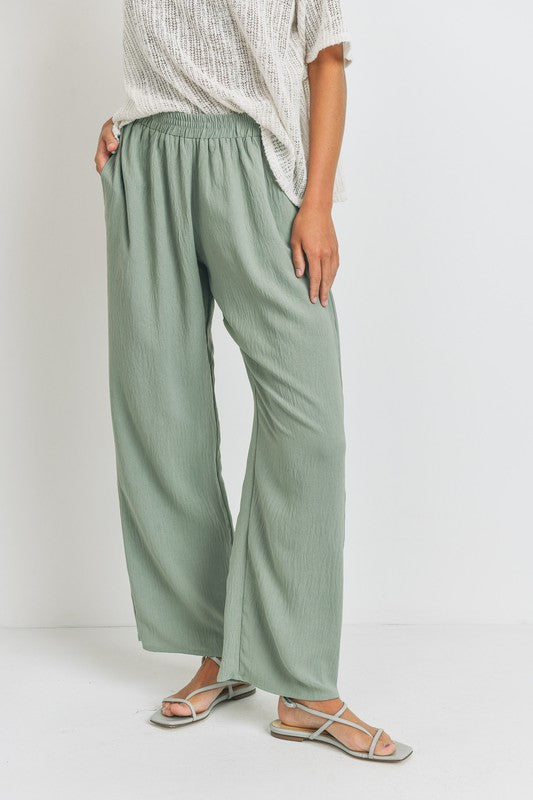 Wide Legged Pocket Solid Woven Pants