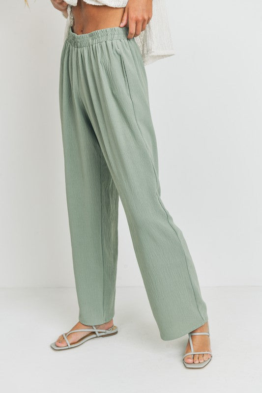 Wide Legged Pocket Solid Woven Pants