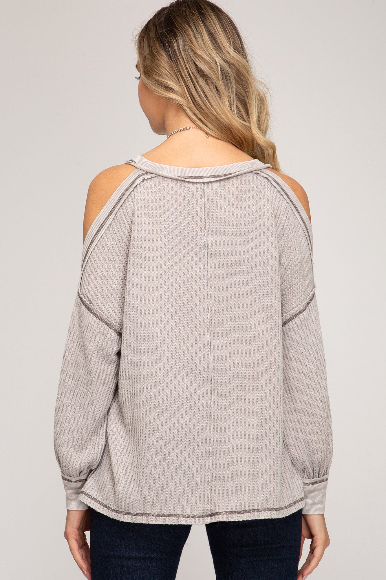 SS Long Sleeve Cold Shoulder Top!