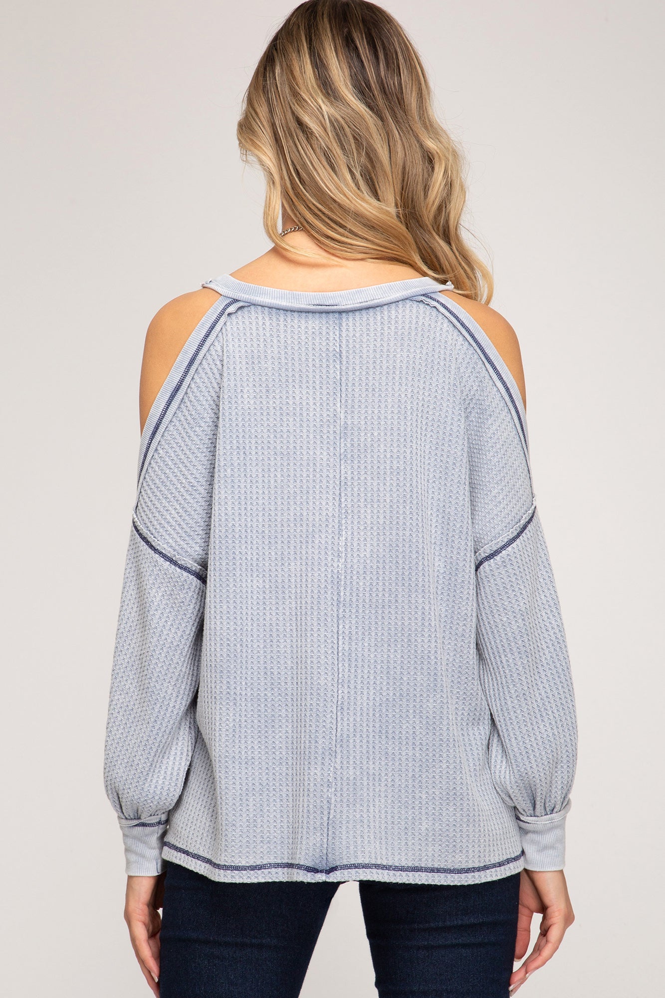 SS Long Sleeve Cold Shoulder Top!