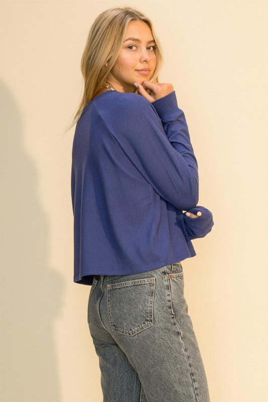 Round Neck Raglan Long Sleeve Top!