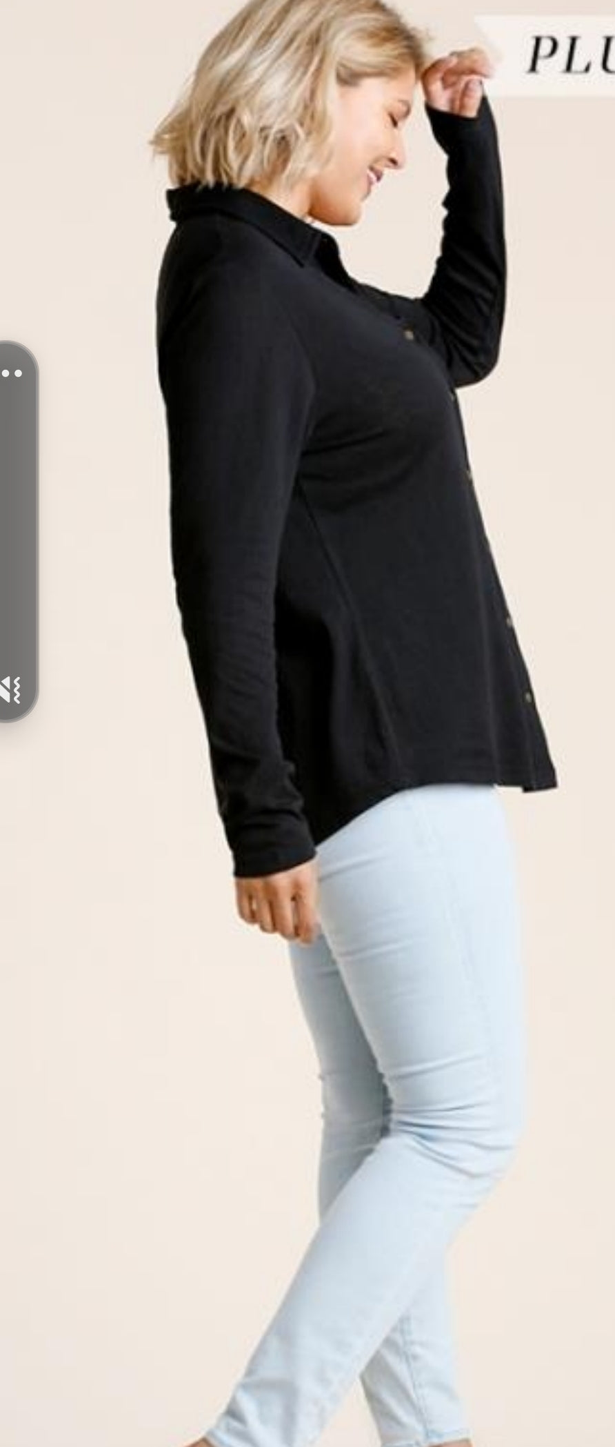 Curvy Style Collared Long Sleeve Knit!