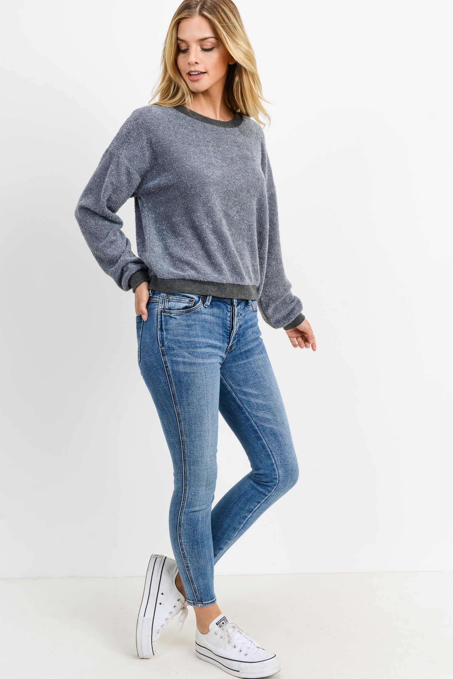 Textured Knit Rib Trimed Long Sleeve Top!